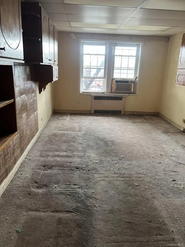 15 Gaynor Avenue #2H, Manhasset, NY 11030 - Image #2