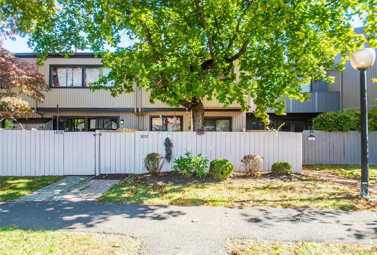 1807 Holly Walk, Poughkeepsie, NY 12603 - Image #1