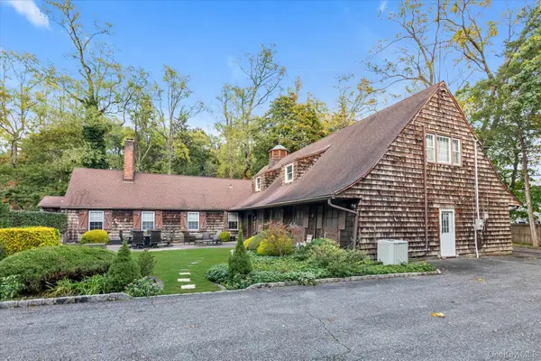 2177 Cedar Swamp Road, Brookville, NY 11545