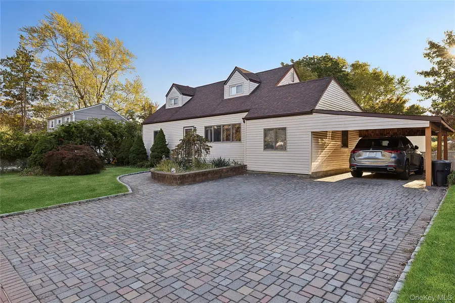 738 Old Town Road, Port Jefferson Station, NY 11776 - Image #2