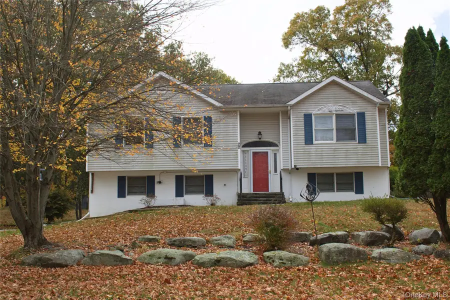 20 Chadsford Lane, Newburgh, NY 12550 - Image #2