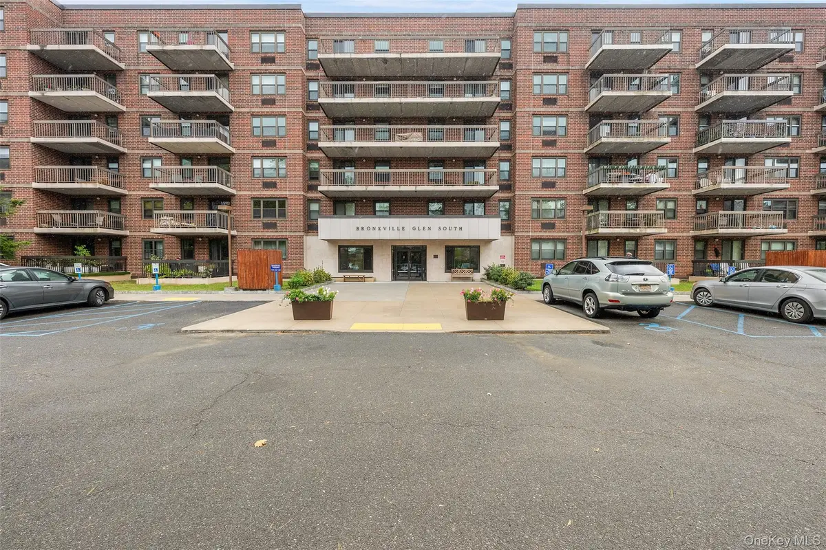 1376 Midland Avenue #602, Bronxville, NY 10708 - Image #1