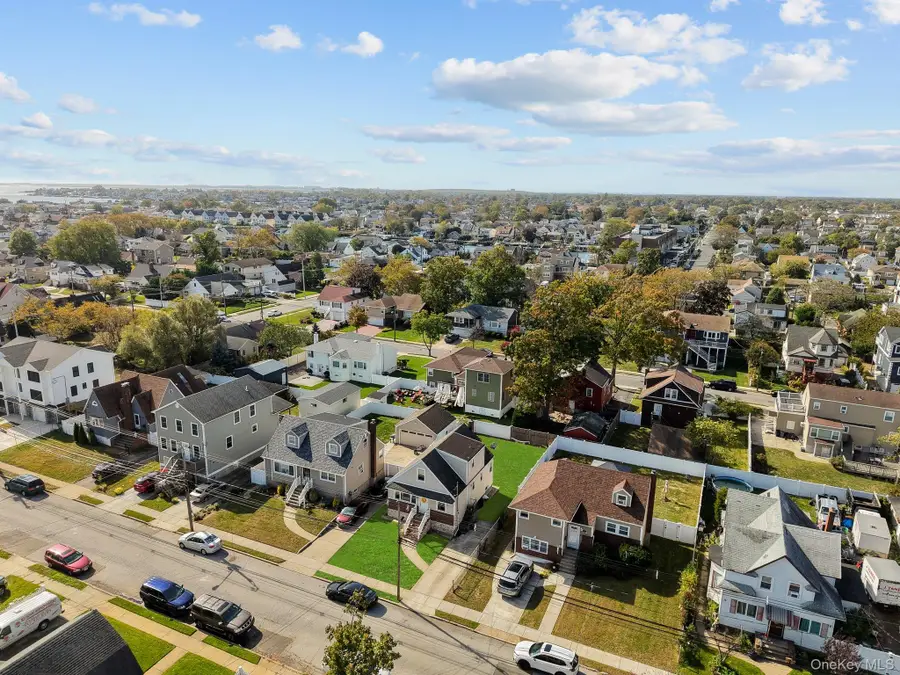 310 Miller Avenue, Freeport, NY 11520 - Image #3