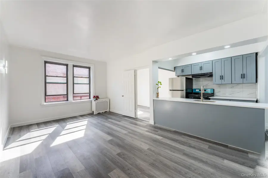 136-05 Sanford Avenue #6S, Flushing, NY 11355 - Image #2