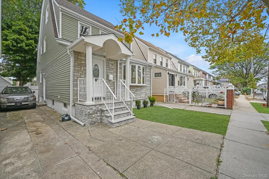 115-37 197 Street, Saint Albans, NY 11412 - Image #2