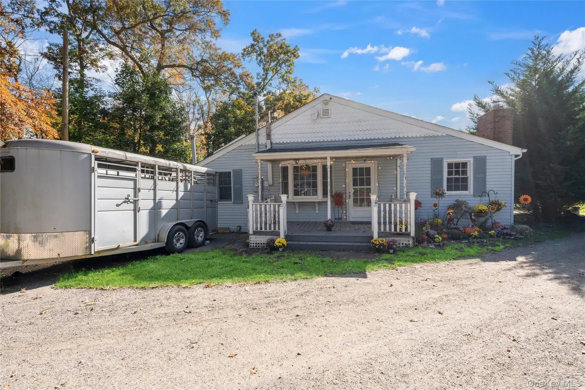 114 Sportsmen Street, Central Islip, NY 11722 - Image #1