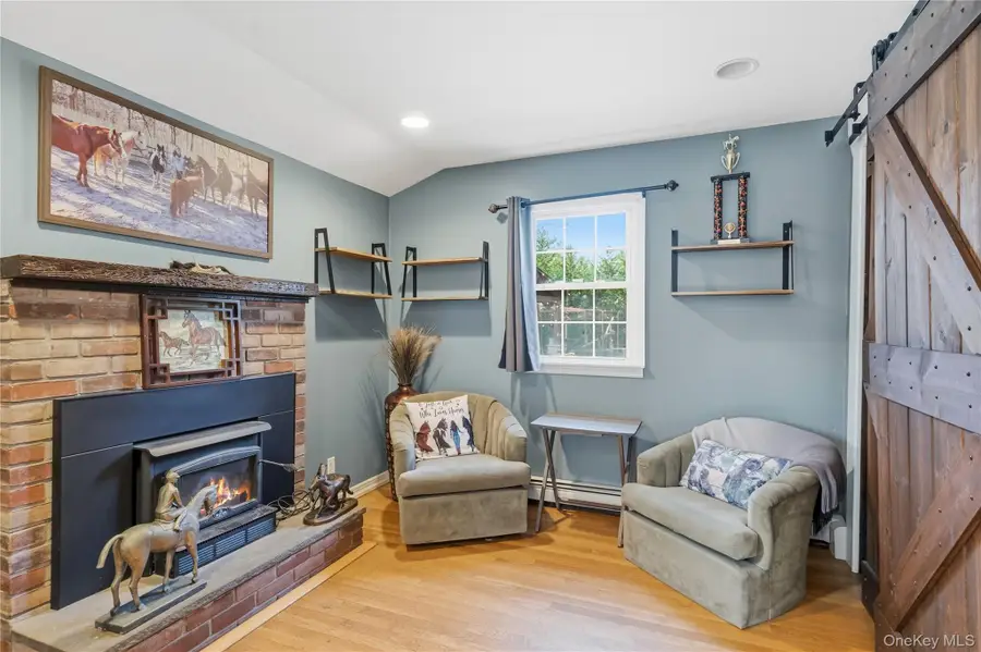 114 Sportsmen Street, Central Islip, NY 11722 - Image #2