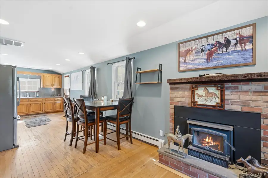 114 Sportsmen Street, Central Islip, NY 11722 - Image #3