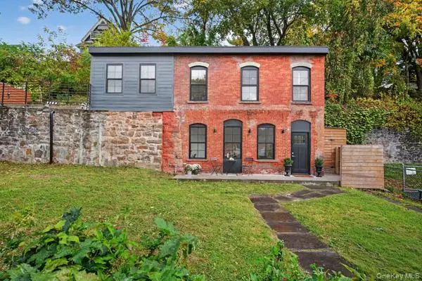 26 Gill Street, Kingston, NY 12401