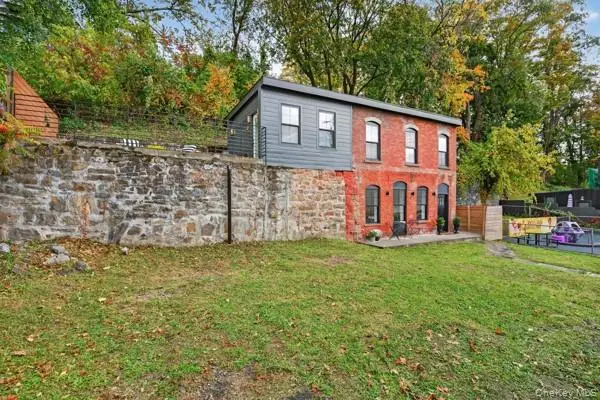 26 Gill Street, Kingston, NY 12401 - Image #2