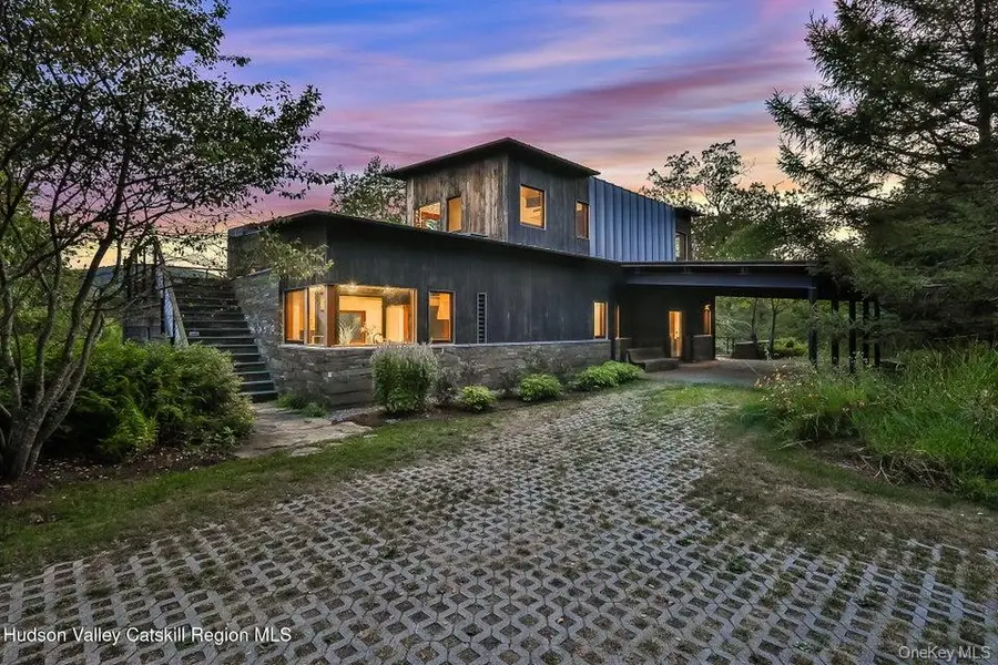 125 Valley View Way, Lake Hill, NY 12448 - Image #2