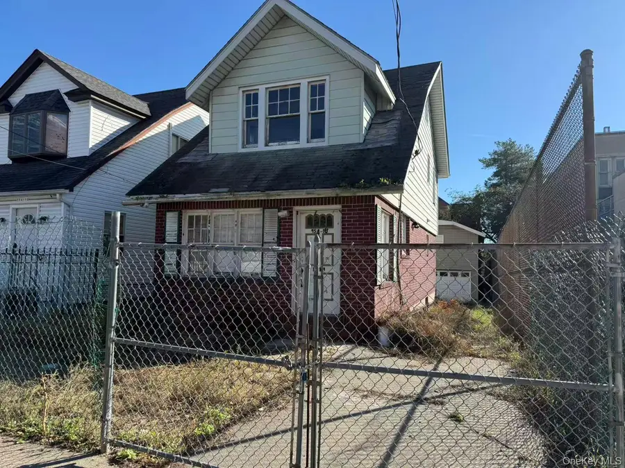 15416 Barclay Avenue, Flushing, NY 11355 - Image #2