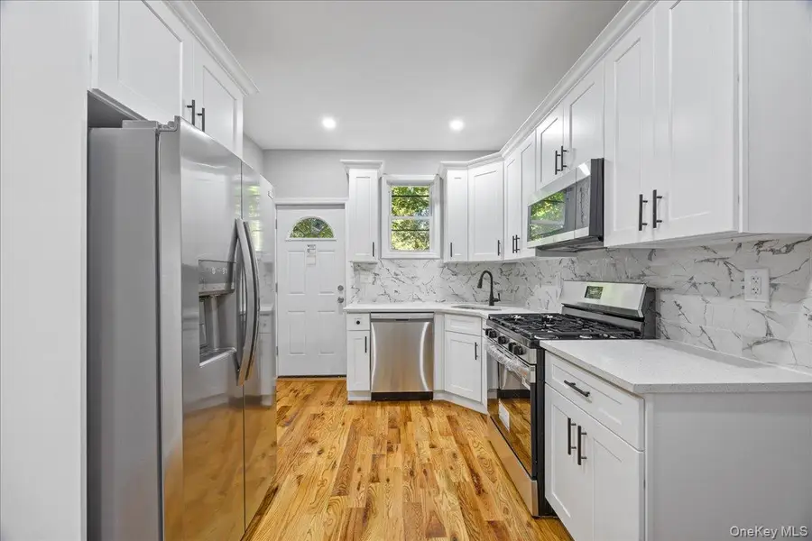 19 Webster Avenue, Staten Island, NY 10301 - Image #2