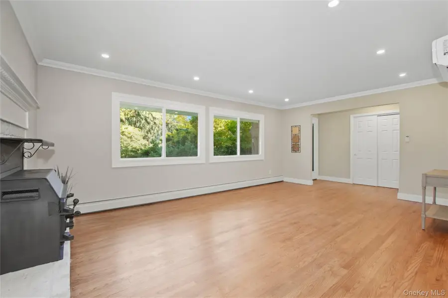 5 Ganna Lane, Huntington Station, NY 11746 - Image #3