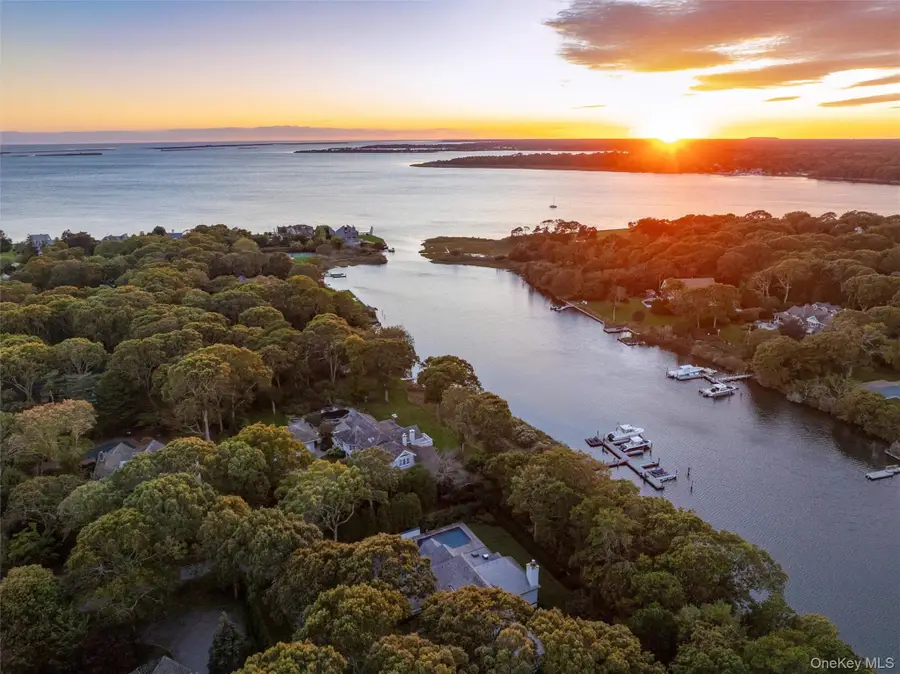 8 Fish Creek Lane, Remsenburg, NY 11960 - Image #2