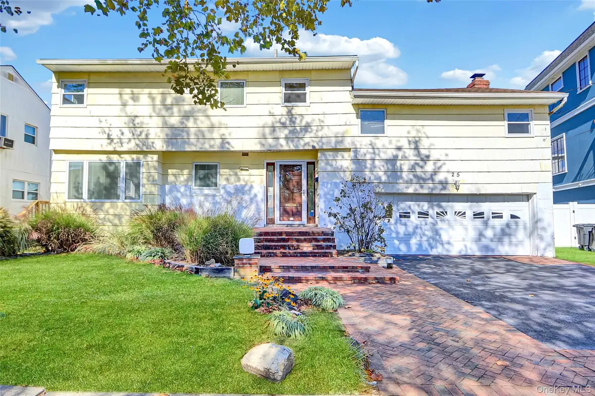 25 Park Circle, Cedarhurst, NY 11516 - Image #1