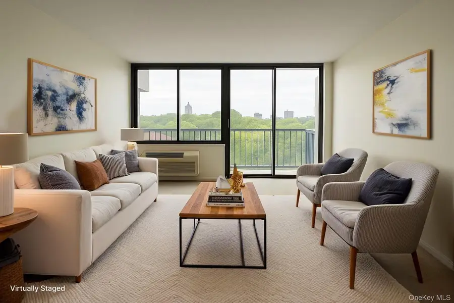 152-18 Union Turnpike #9P, Flushing, NY 11367 - Image #2