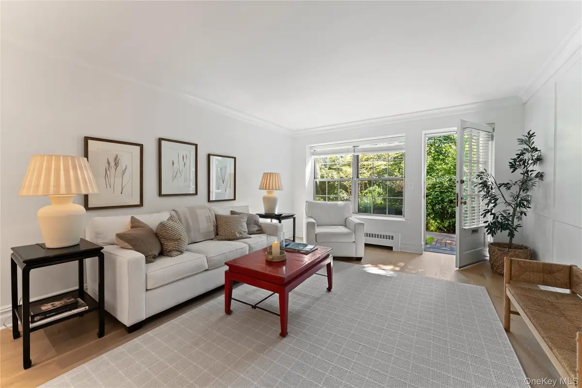 25 Alden Place #25, Bronxville, NY 10708 - Image #1