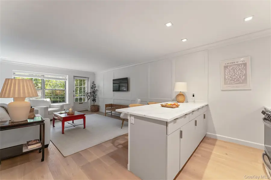 25 Alden Place #25, Bronxville, NY 10708 - Image #3
