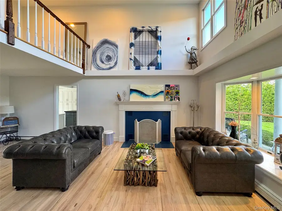 137 South Road, Westhampton, NY 11977 - Image #2