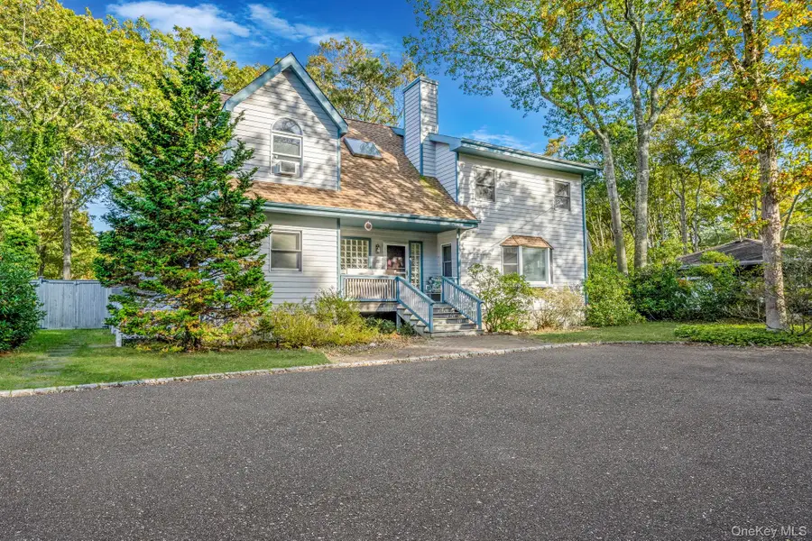 484 Brookhaven Avenue, Riverhead, NY 11901 - Image #2