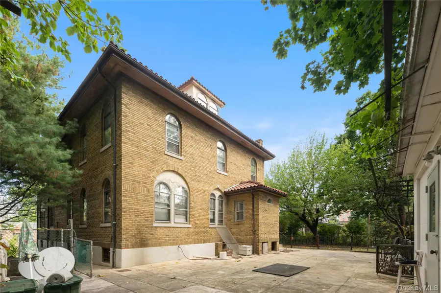 3850 Cannon Place, Bronx, NY 10463 - Image #2