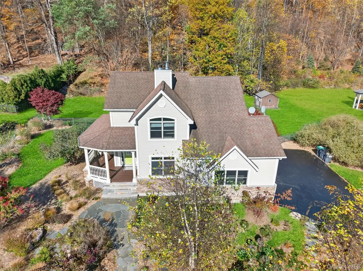 28 Sutherland Drive, Highland Mills, NY 10930 - Image #1