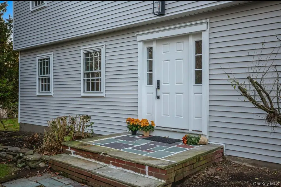 10 Glen Lane, Balmville, NY 12550 - Image #2