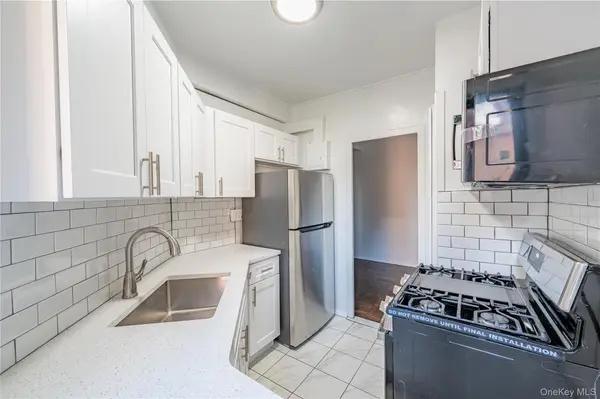 11 Metropolitan Oval #5F, Bronx, NY 10462