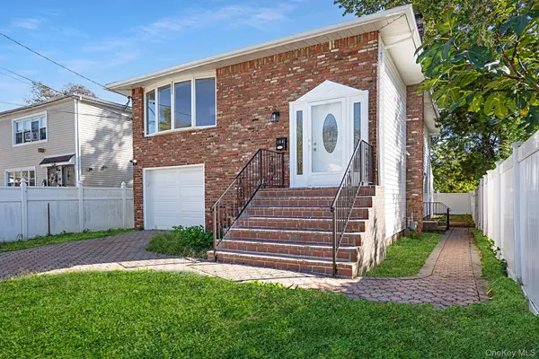 184 Wellesley Street, Hempstead, NY 11550