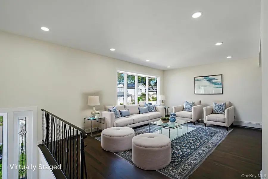 184 Wellesley Street, Hempstead, NY 11550 - Image #3