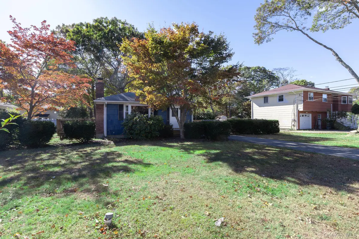 12 Applegate Drive, Mastic, NY 11950 - Image #1