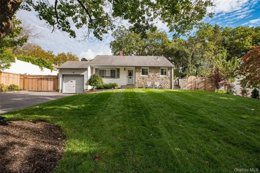 159 Saint Nicholas Avenue, Smithtown, NY 11787 - Image #2