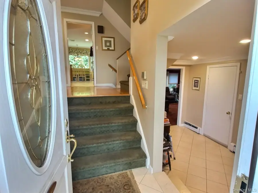 3391 Fairway Road, Oceanside, NY 11572 - Image #3