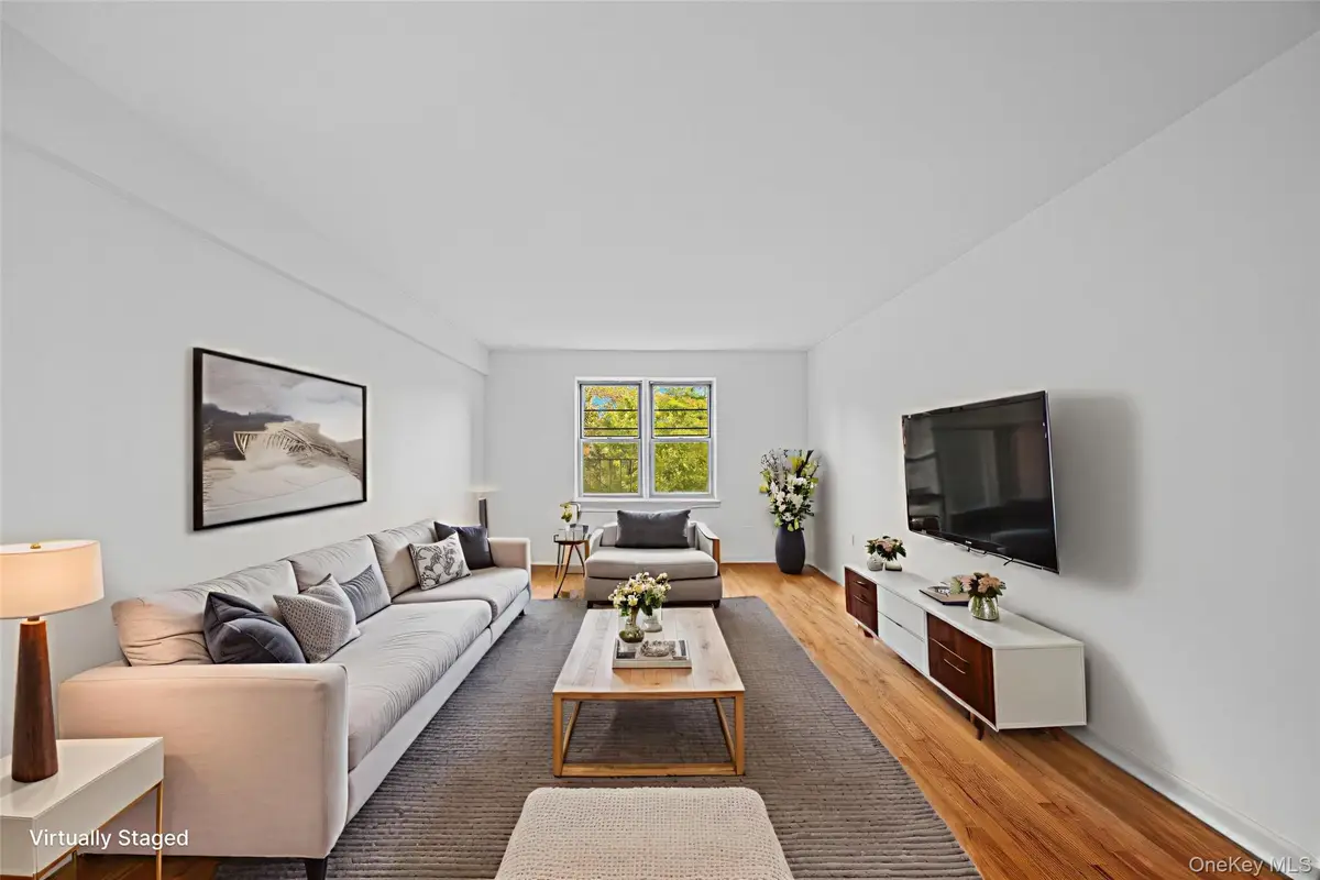255 Bronx River Road #4M, Yonkers, NY 10704 - Image #1