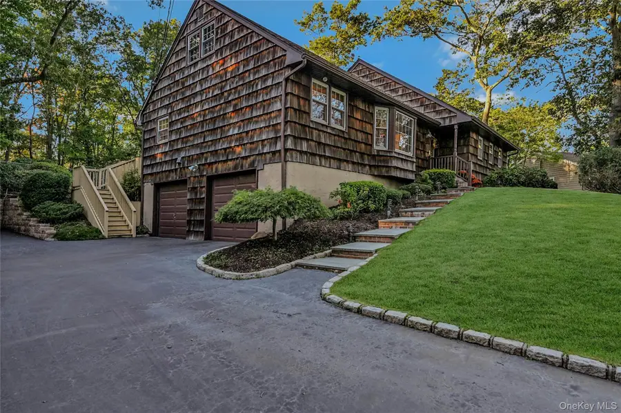 7 Hill Drive, Port Jefferson, NY 11777 - Image #3