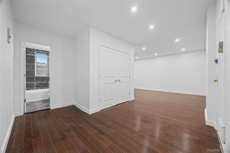 2630 Kingsbridge Terrace #5T, Bronx, NY 10463 - Image #2