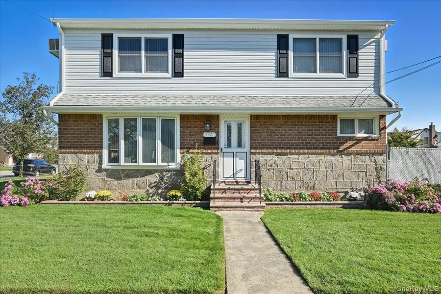 162 Crown Avenue, Elmont, NY 11003 - Image #2