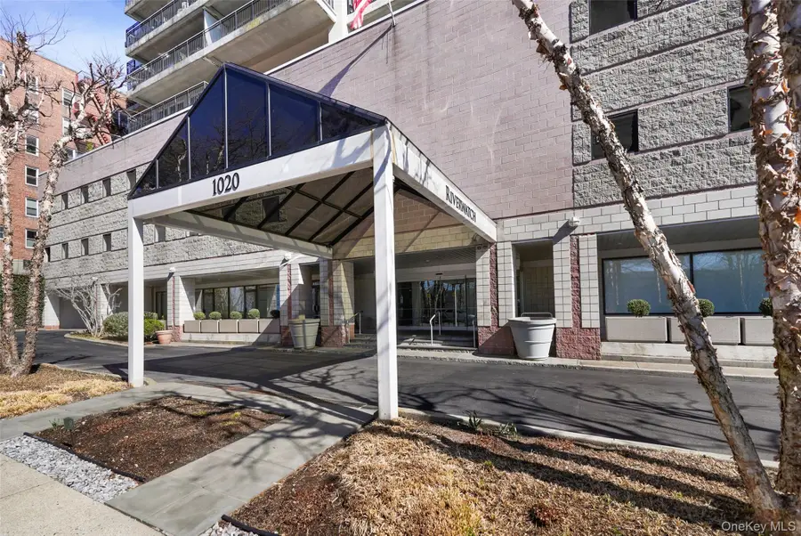 1020 Warburton Avenue #6C, Yonkers, NY 10701 - Image #2