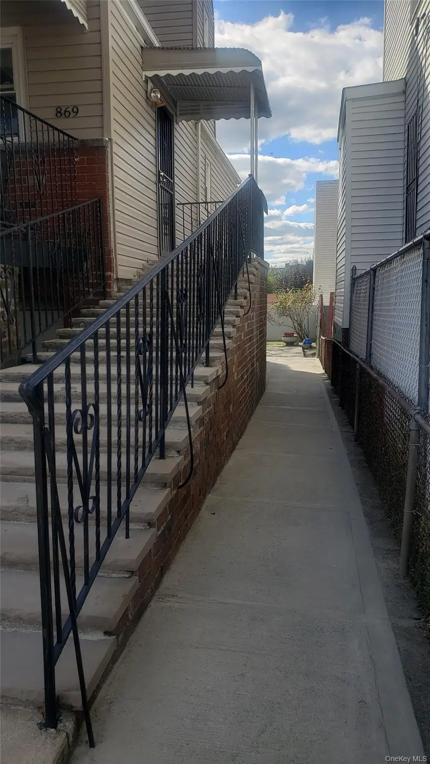 869 Olmstead Avenue, Bronx, NY 10473 - Image #2
