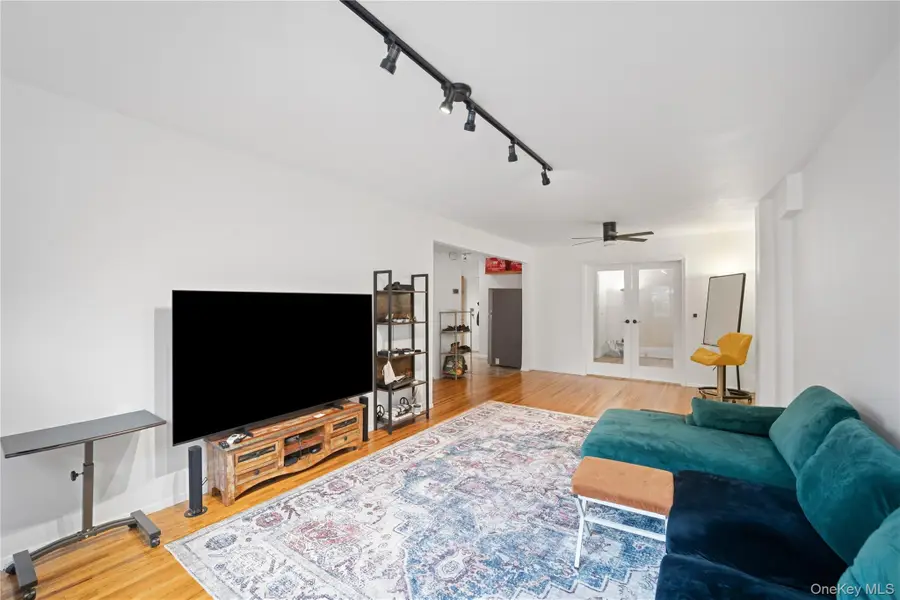 31-20 41st Street, Astoria, NY 11103 - Image #3