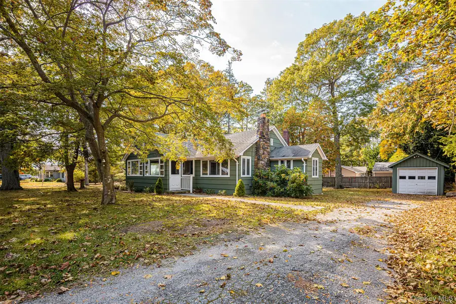 22 Roosevelt Boulevard, East Patchogue, NY 11772 - Image #2