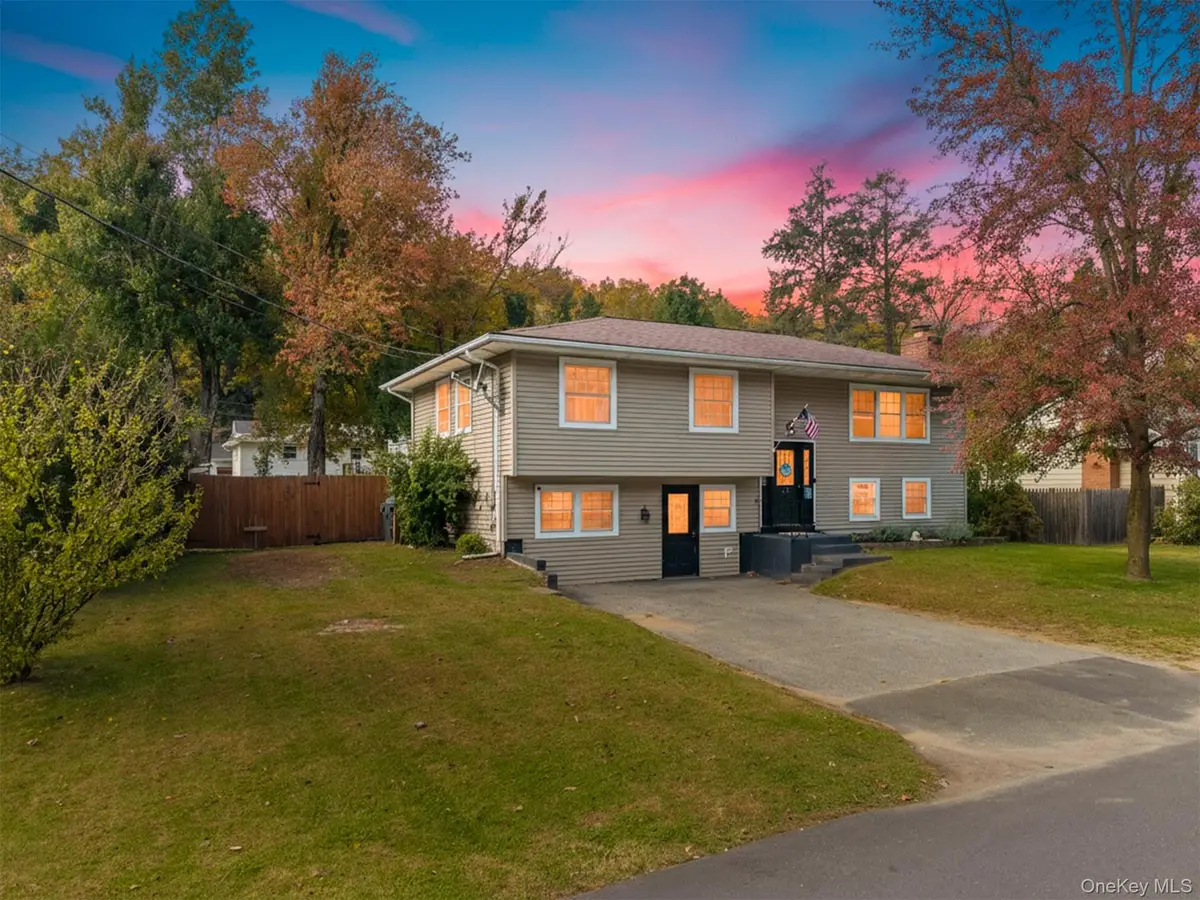 30 Willow Road, Saugerties, NY 12477 - Image #1