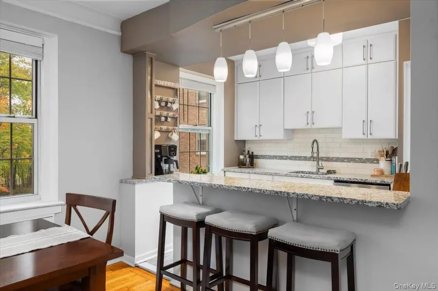 21 N Chatsworth Avenue #4F, Larchmont, NY 10538 - Image #3