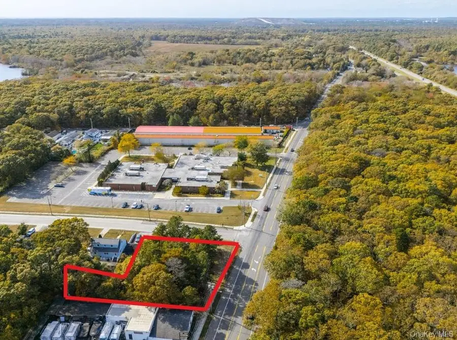 574 Montauk Highway, Shirley, NY 11967 - Image #3