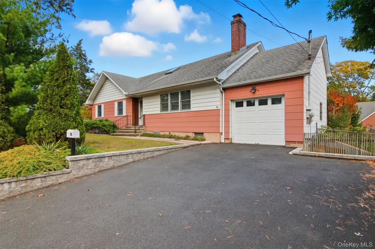 90 11th Avenue, Huntington Station, NY 11746 - Image #1