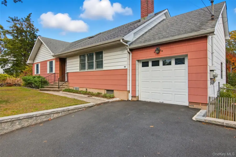 90 11th Avenue, Huntington Station, NY 11746 - Image #2