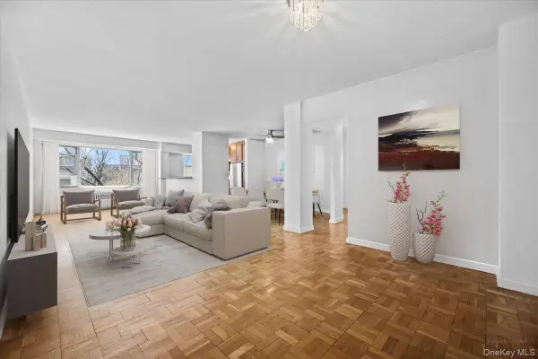 750 Kappock Street #610, Bronx, NY 10463