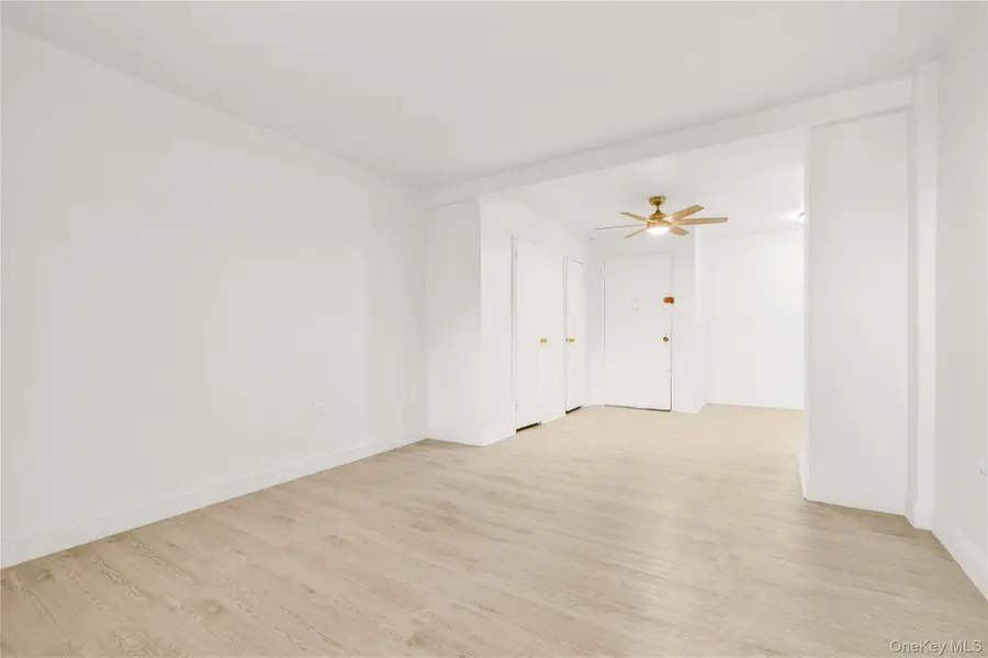 34-20 Parsons Boulevard #4W, Flushing, NY 11354 - Image #3