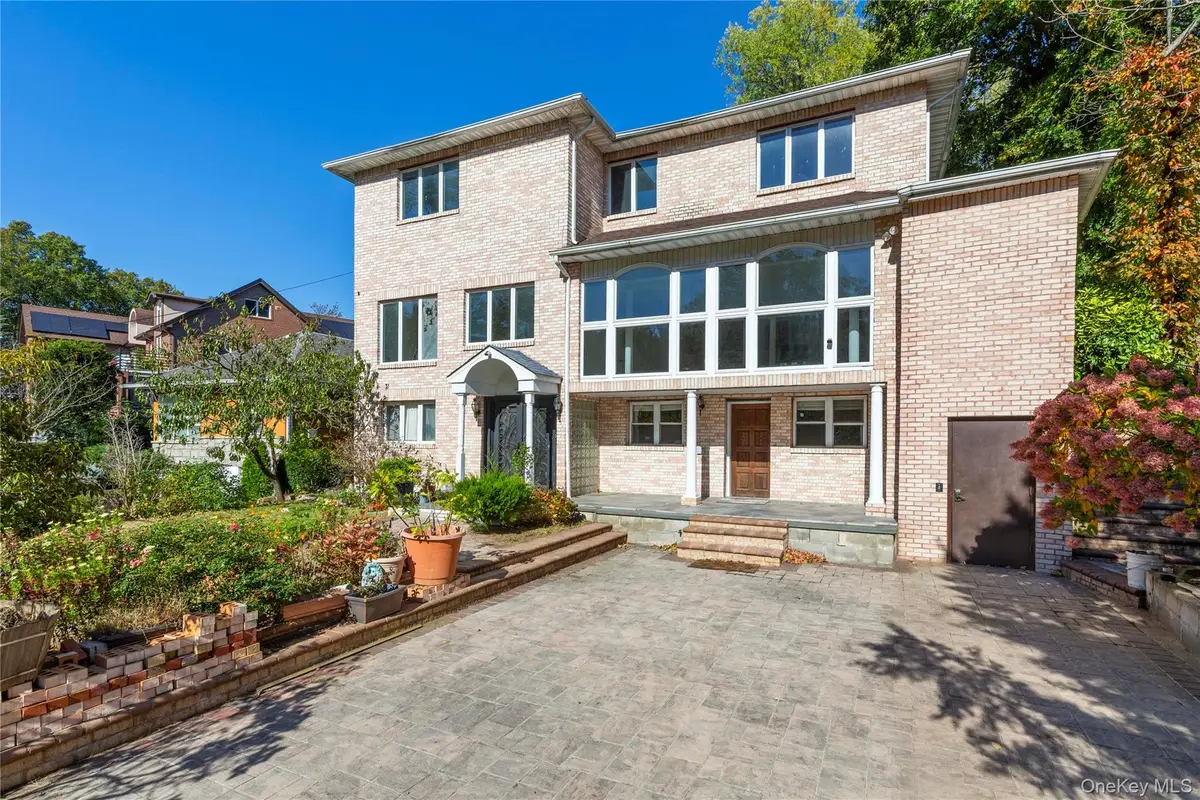 7157 Douglaston Parkway, Little Neck, NY 11362 - Image #1